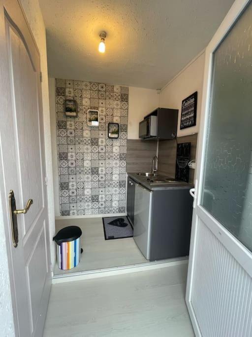 Appartement Chaleureux Au Calme Proche Du Chateau Mauleon Bagian luar foto